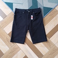 MEN'S BLACK SHORTS B52