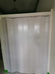 ACCORDION FOLDING DOOR WHITE(PVC) CUSTOMIZE SIZES