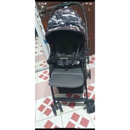 Apruva light weight stroller black