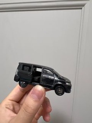 多美小汽車 黑色 Tomica Toyota voxy 黑色休旅車