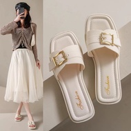 Square Head Metal Buckle Flip-Flops - Casual Women's Sandals Suitable for Any Outfit