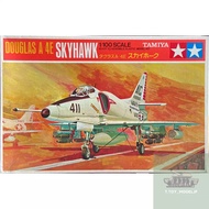 Tamiya 1/100 Skyhawk Douglas A4E No.Pa1003 Fighter Aircraft Model Assembled