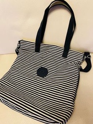 🈹Kipling 手袋👜