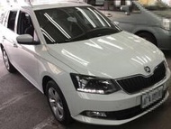 2017 Skoda Fabia 只跑3萬 0978-085-521