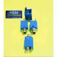 SOKET MIC MONO BIRU soket mic mono biru