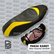Cover Jok Seat Pelindung Jok Motor (Pakai Karet) Kusus Motor Honda Adv Vario160 Yamaha.