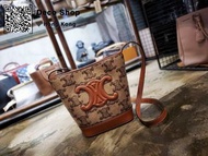 Celine Triomphe Camel Small Bucket Bag 羊毛 凱旋門 水桶包