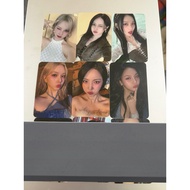 VIVIZ VOYAGE FANSIGN POB PHOTOCARD