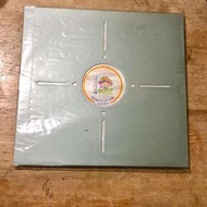 香港郵票-郵展2004套摺，有6張小全張及十元紙幣尾編號428