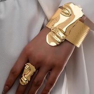 Gold Abstract Mask Design Bracelet & Ring Set, Gold Jewelry Set For Women, Oversized Metal Bracelet 