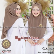 VERITIA Non-Padded Oval Instant Hijab by Daura Gama