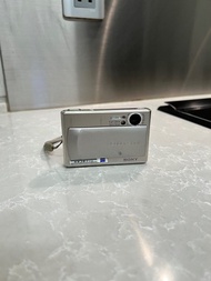 索尼Sony CCD 相機 Cyber-shot DSC-T1、電池、數據線（可散買）
