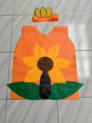 Kostum karnaval bunga matahari
