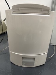 Panasonic（樂聲）熱石式（除濕輪式）抽濕機