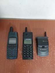 瑞典製 Ericsson SH888 R320sc 鯊魚機 T28 Motorola StarTAC 掌中星鑽 共3隻