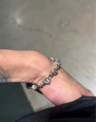 正品chrome hearts9節全銀骰子手鍊21cm無單勿再問！