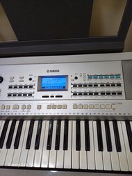 几乎全新YAMAHA电子琴。61键  MODEL KB-290