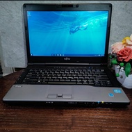 laptop fujitsu core i7 bekas