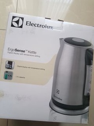 electrolux 伊萊克斯 1.7L智慧溫控電茶壺