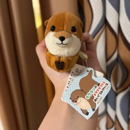 Amuse Otter clip plush