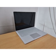 Microsoft Surface Book i7-6600U 8GB Ram 256GB SSD 2GB Nvidia GTX 965M 3K Display