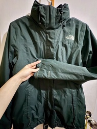 The North Face 三合一防水連抓毛外套 墨綠色