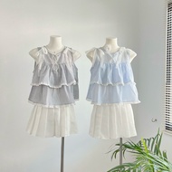 Khanom Chan Top Lace-Up Sleeveless Shirt Cute Style Bow Tie At The Shoulder The Fabric Is Embossed A