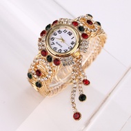 Diamond Ladies Gold Retro Watch Bracelet Bracelet Watch HF1.14