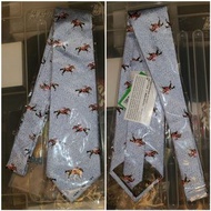 全新  HKJC  Fairy King Prawn  香港賽馬會  馬王  靚蝦王 公仔 領呔