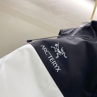 Arcteryx 始祖鳥 3合1可拆羽絨內膽衝鋒衣 男女同款｜GORE-TEX防水透氣外層｜Silver Fox 銀狐羽絨｜香港冬季必備