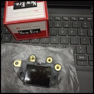 ALTERNATOR REGULATOR 24V SK330-10 