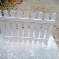 pagar penbatas/pagar kayu/ skat ruangan minimalis