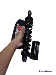 shockbreaker yss tabung bawah black edition 310mm dan 330mm free sarung kulit universal matic shock 