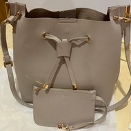 [USED] mizzue shoulder bag with adjustable strap