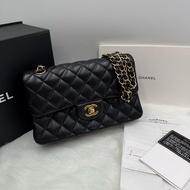 Chanel CF23 黑金羊 經典口蓋包 CF小號金扣金鍊 28開