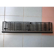 Grille, toyota corolla KE70 GL. New genuine parts (NOS) Japan