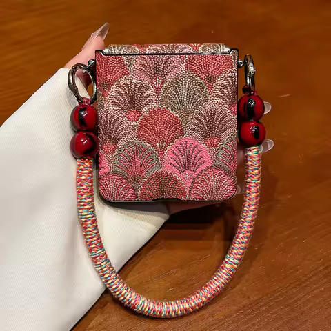 Luxury Seashell Pattern Case with Beads Woven Rope for Samsung Galaxy Z Flip8 Z Flip 7 Z Flip 6 Z Fl