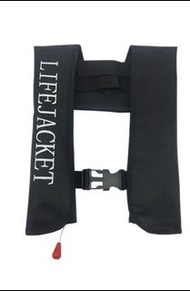 手拉自動充氣救生衣，99%新 