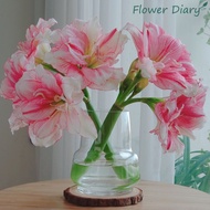 Glass flower vase M:9cm H:18cm | M:7.5cm H:27cm