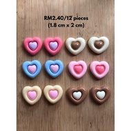RM2.40/12 pieces : RS-804 - Resin -Love - Heart - Glossy - 1.8 cm x 2 cm