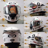 Helm full f rc7 rc seven solid white leopard (paket ganteng)