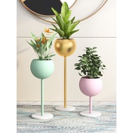 Nordic Light Mewah Besi Seni Bunga Stand Personaliti Ruang Tamu Ringkas Rak Penyimpanan Sebelah TV B