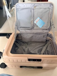  100% new cabin 20" size small luggage Japan 日本 Hinomoto brand 避震輪 silent 360 spinner double wheel Y