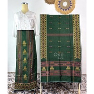 HIJAU Karo Nipes Uis Set, Moss Green Silk Traditional House