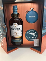 蘇格蘭 蘇格登 12 年單一麥芽威士忌 酒壺連杯墊禮盒裝The Singleton 12 Years Old Single Malt Scotch Whisky 700 mL + Coaster & 
