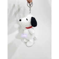 GANTUNGAN HANDMADE SNOOPY KEYCHAIN SNOOPY KEYCHAIN SNOOPY KNITTED KEYCHAIN SNOOPY CUTE