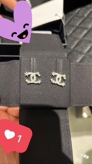 23p 全新 Chanel 雙c星星耳環 earrings 簡單款 新年禮物 情人節禮物