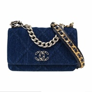 CHANEL 19 WOC深藍色牛仔布菱格紋絎縫斜挎包手提包單肩包 金色銀色釕色五金