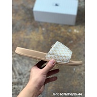 【รองเท้าแตะ】 MLB Baseball League แตะ NY Yankee ผู้ชายและผู้หญิงรองเท้าแตะลำลอง gift