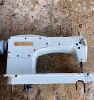 เอาไปล้างเอง ยังไม่หมุน หัวจักรเย็บผ้า มือสอง Singer 191D-200 ซึ่งเป็นจักรเย็บผ้าอุตสาหกรรมตัวใหญ่